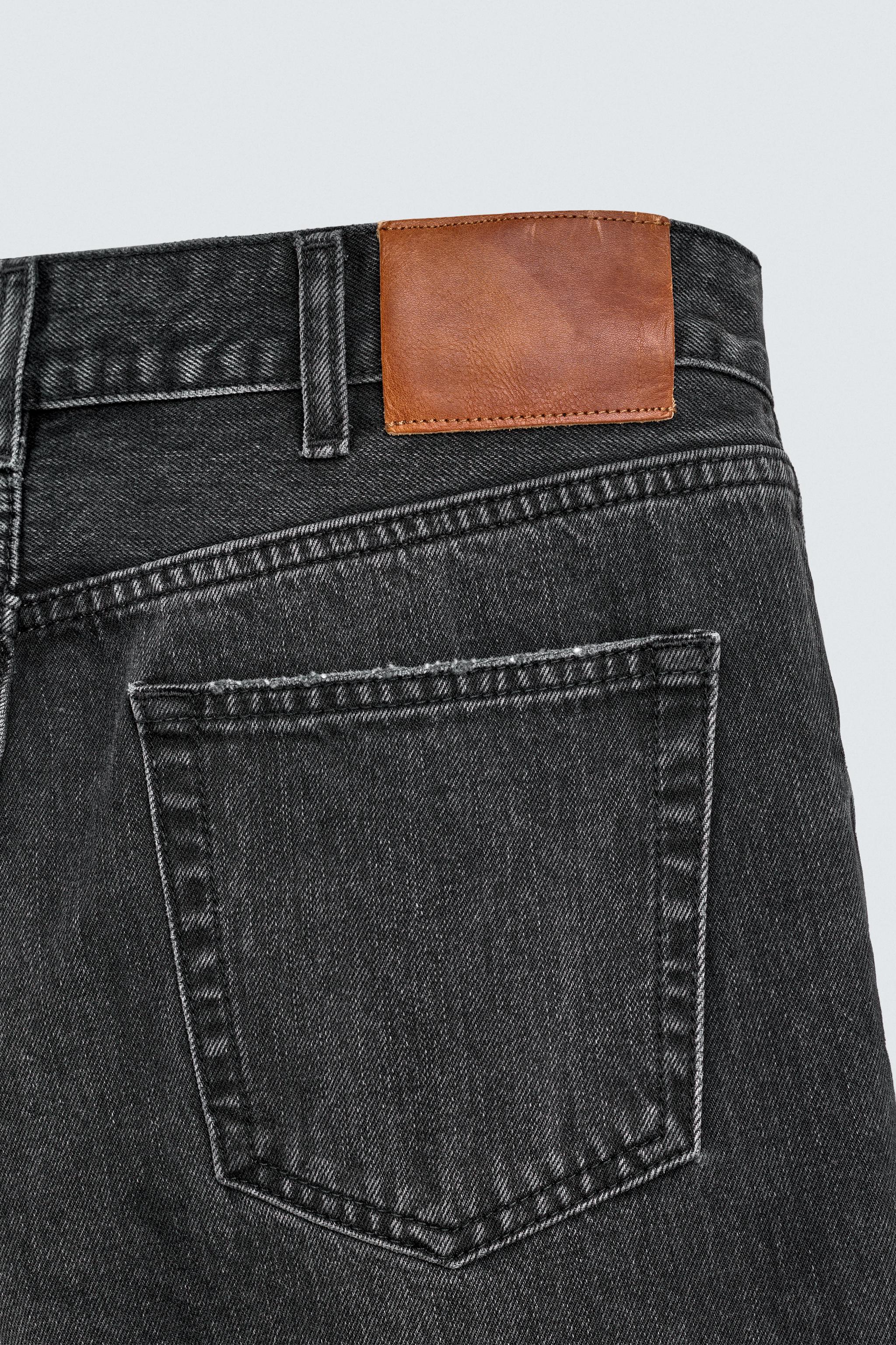 FLARE FIT JEANS